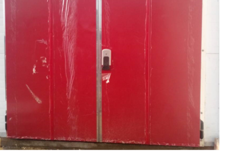 ООО "Белхолод Маркет" изготавливает холодильные двери любого цвета по палитре RAL